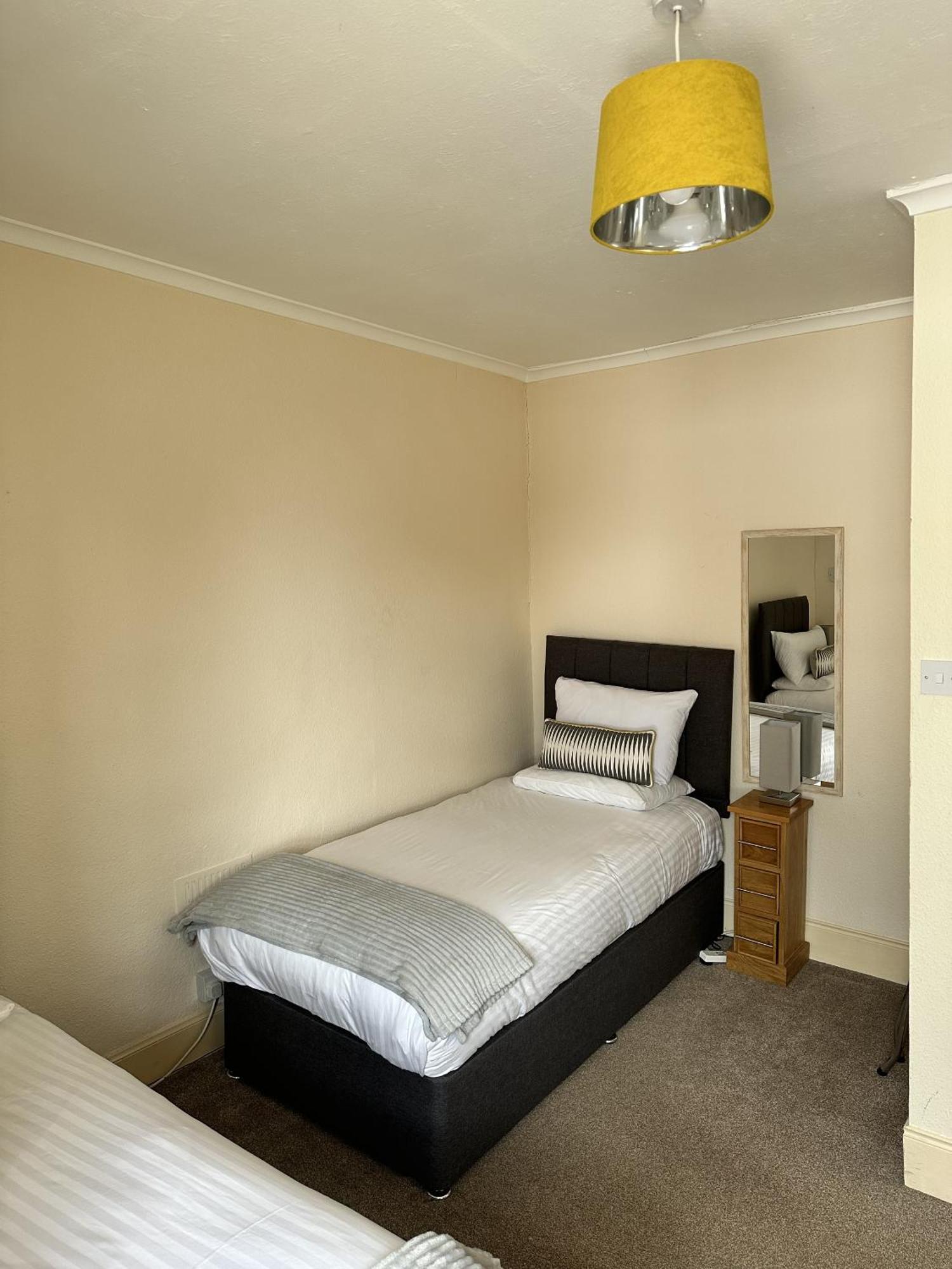 The Smiddy Haugh Hotel Auchterarder Room photo