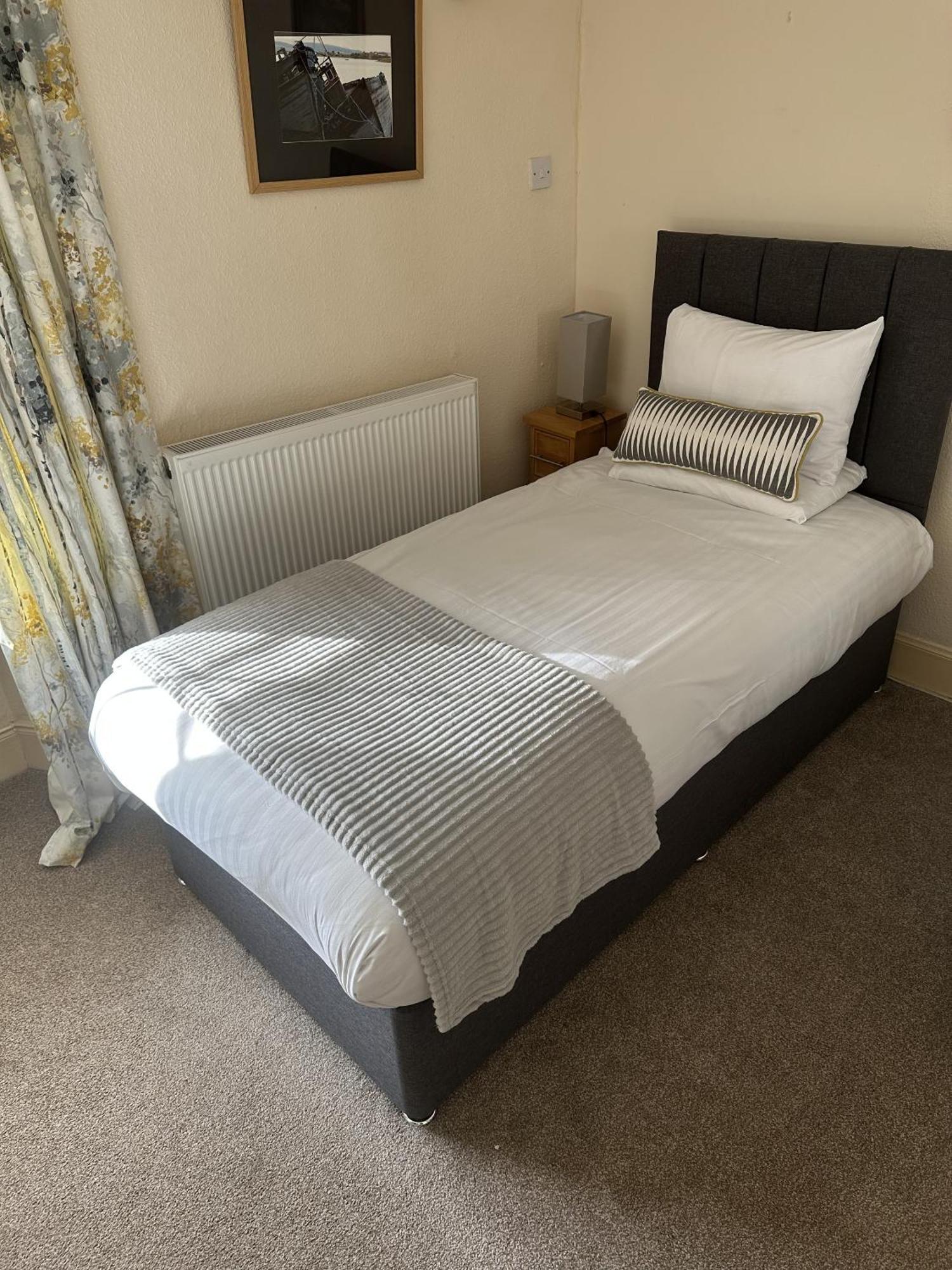 The Smiddy Haugh Hotel Auchterarder Room photo